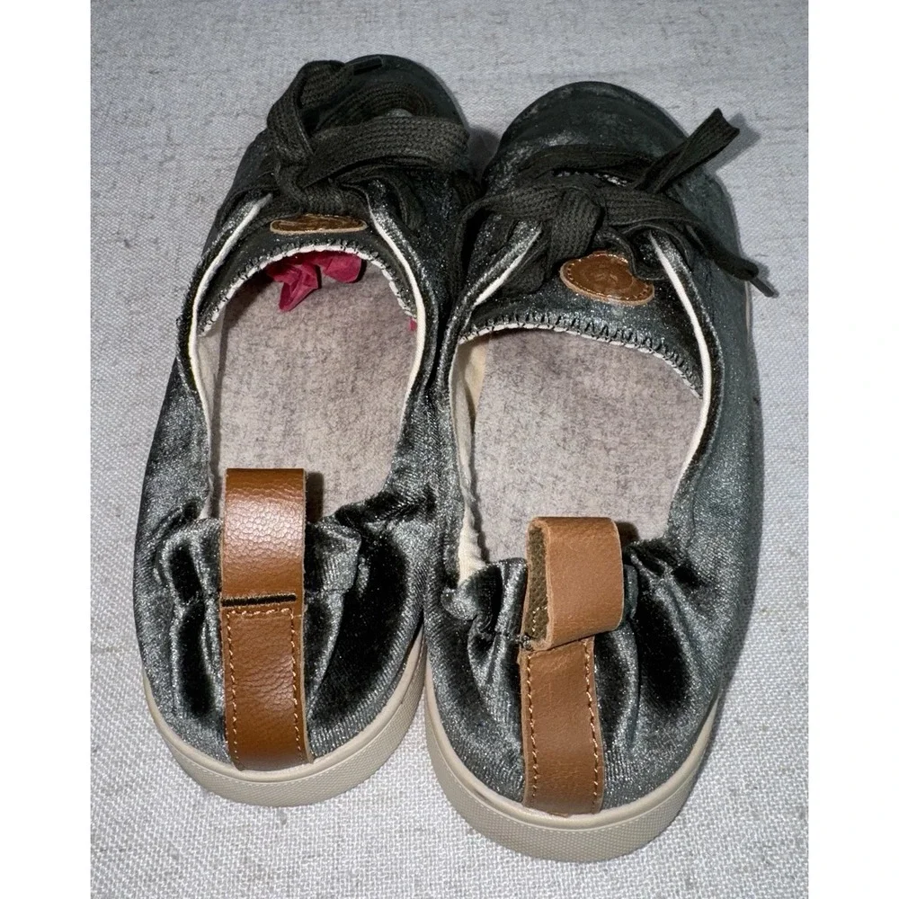 Revitalign Sage Green Velvet Orthotic Santa Clara Betta Sneakers Women's Size‎ 9